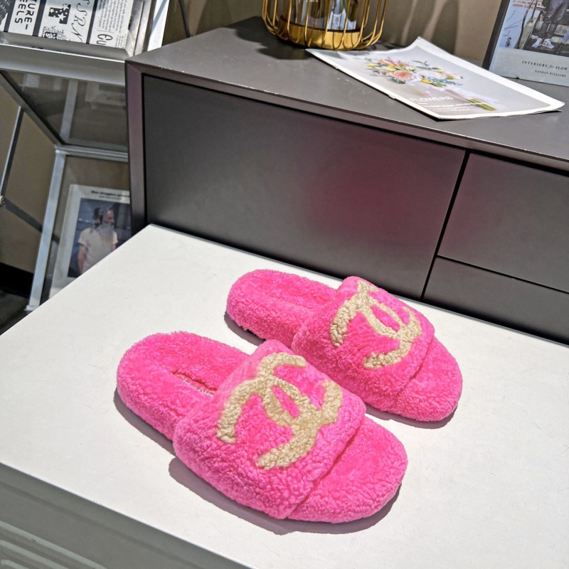 Ch*el slippers